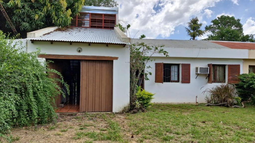 Casa con Pileta en el Paso - 5