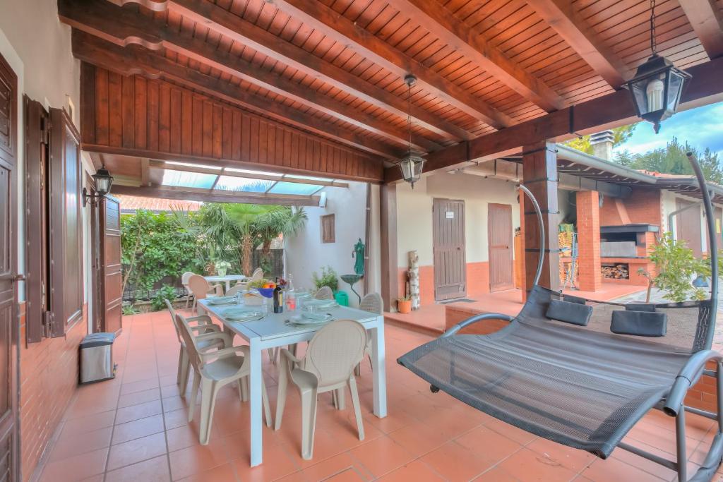 Villa Oasi With Private Pool - Happy Rentals - 3