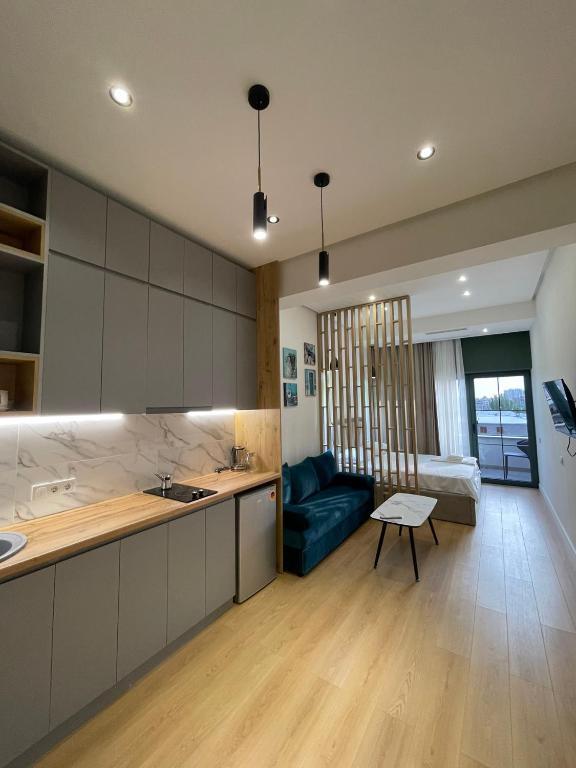 Snow flake apartment 8, Jerevan