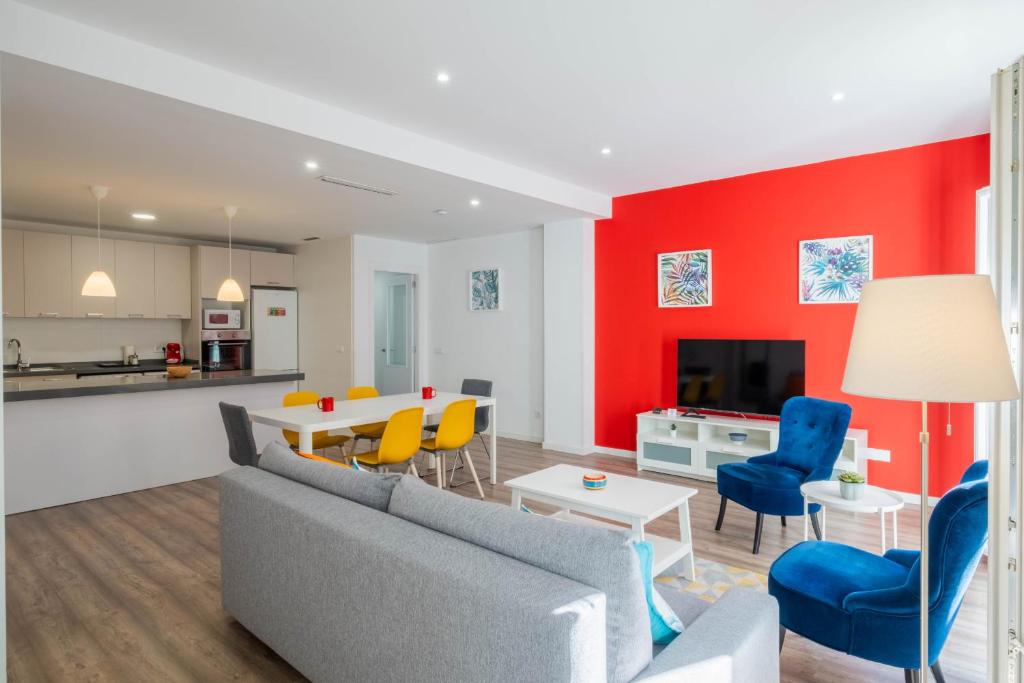 Spacious & Clean Apartment in Quiet Area, Valencia