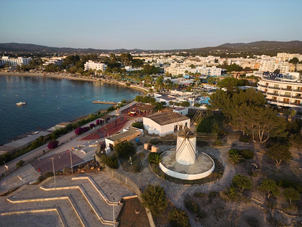 Hotel Ses Savines — Attractions in the area in San Antonio, Balearic Islands