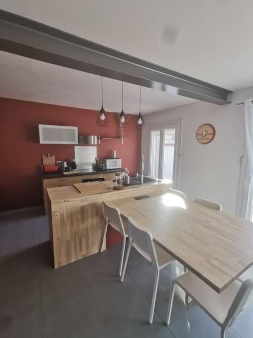 Millerand maison climatisation 3 chambres jardin et stationnement proche intra muros - 5