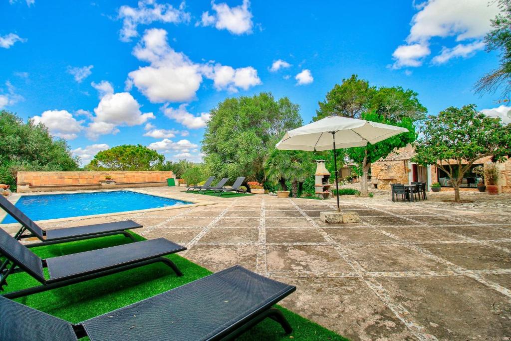 Finca Can Garbeta by Rentallorca - 2