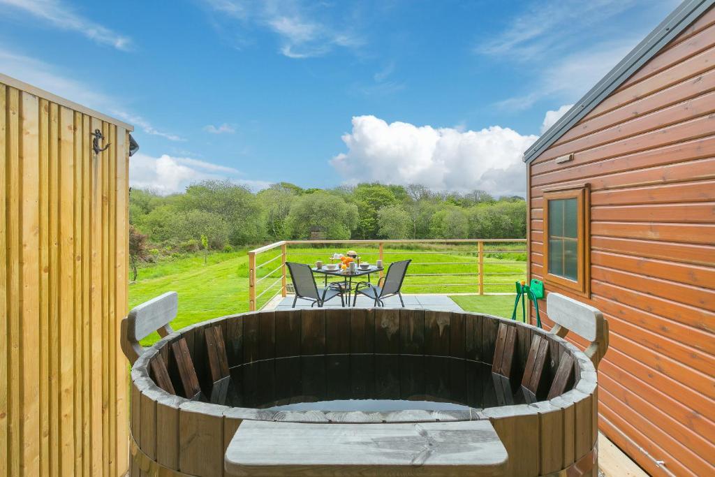 Lazy Lodge, Redruth
