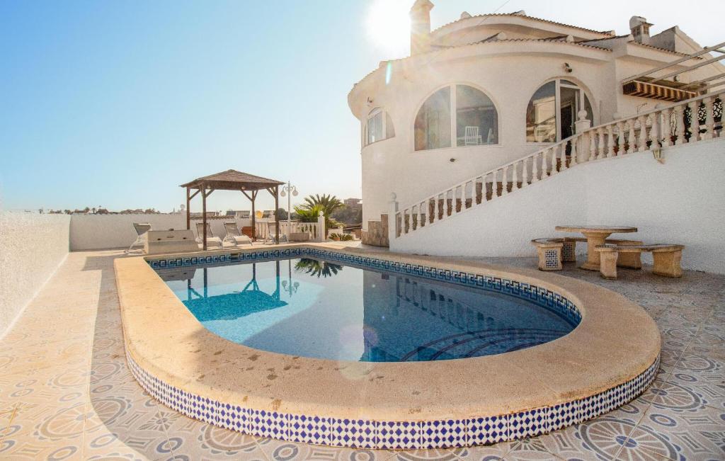 Awesome Home In Ciudad Quesada - 1