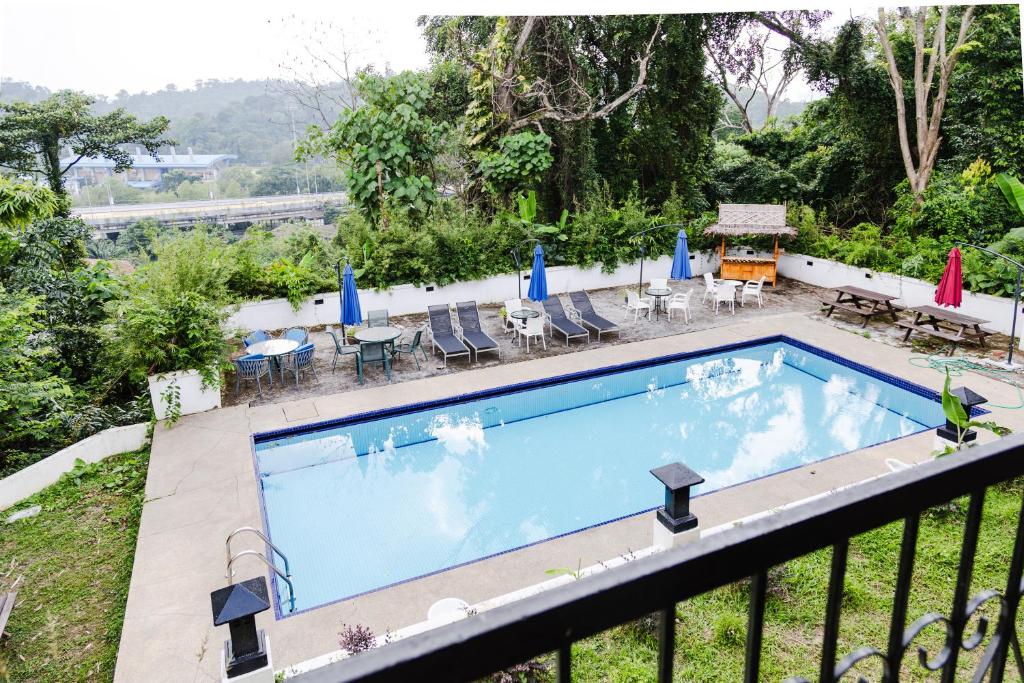 Bangsar Villa for groups, event space and family fun, Kuala Lumpur