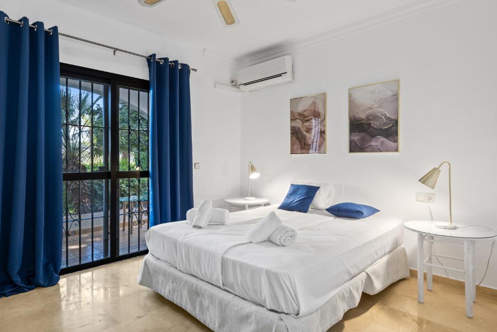 Sierra apt Puerto Banus by Costarentals - Ref M1 - 5