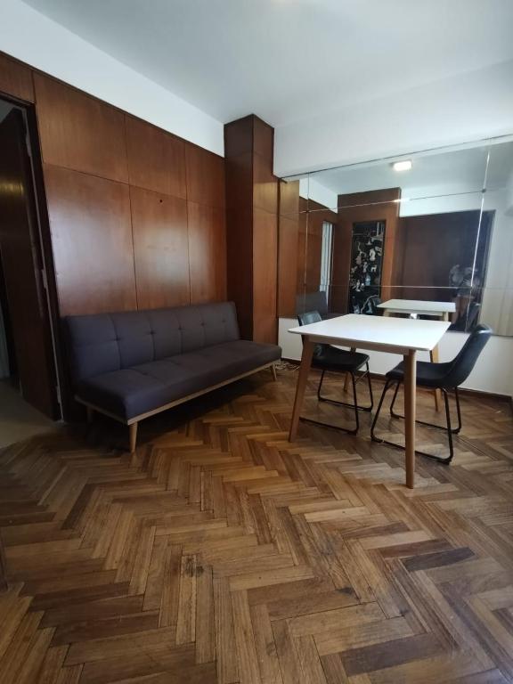 Departamento en Marcelo T Alvear - 1