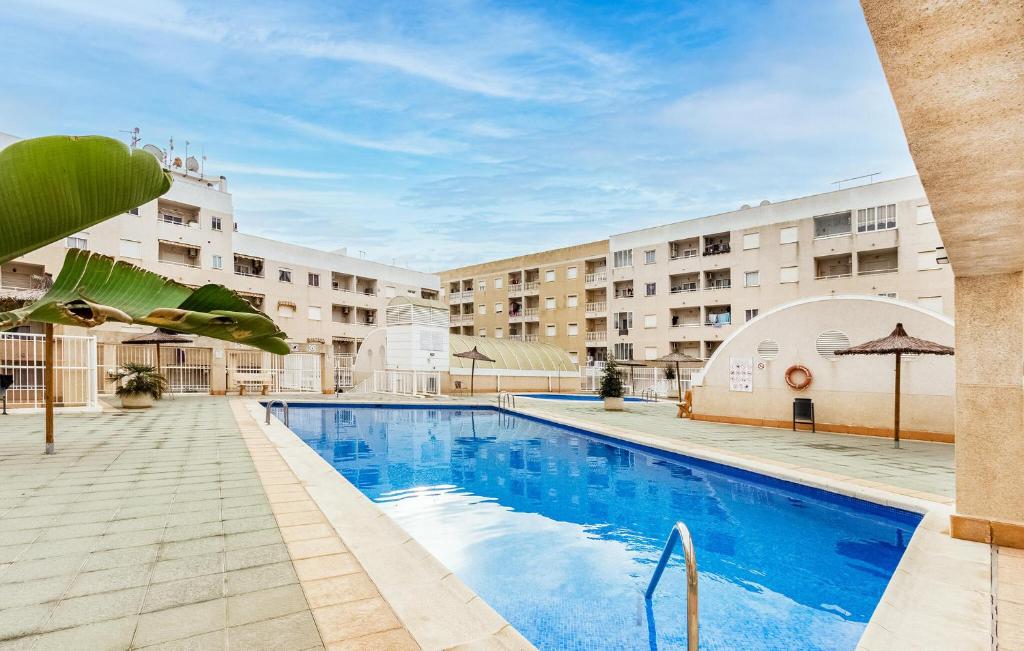 Cozy Apartment In Torrevieja With Swimming Pool - 1