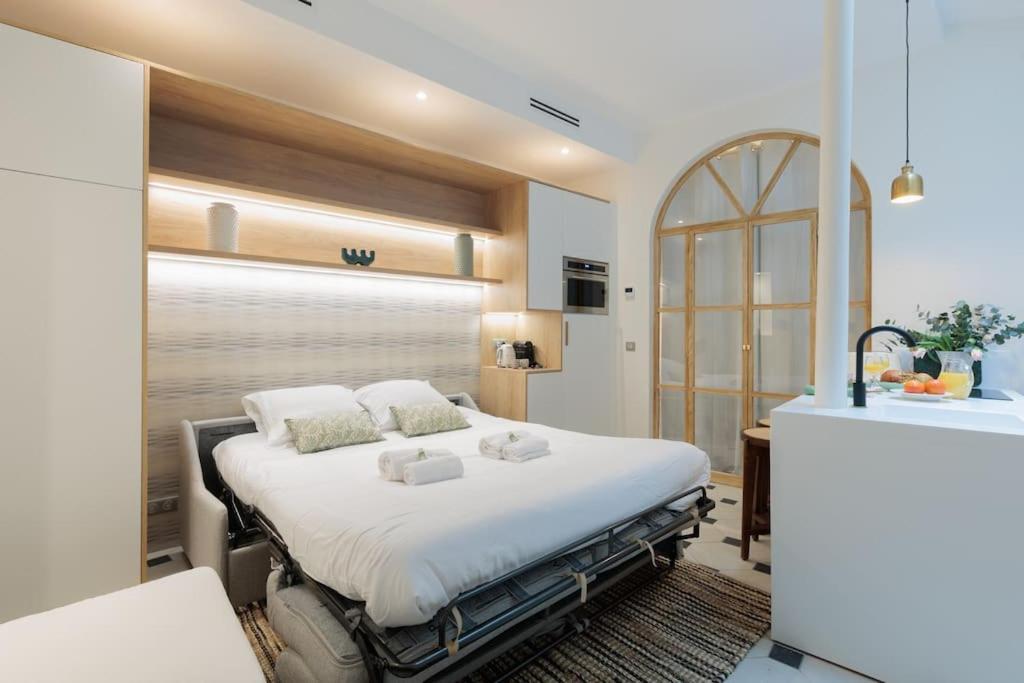 New Luxury and Cozy apartment - Notre Dame - 4