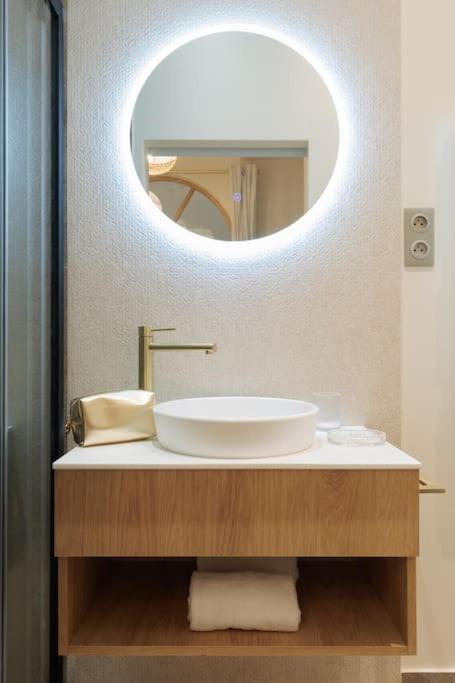 New Luxury and Cozy apartment - Notre Dame - 5