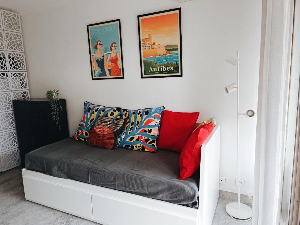 logement climatisé à Juan les Pins dans résidence avec piscine - 3
