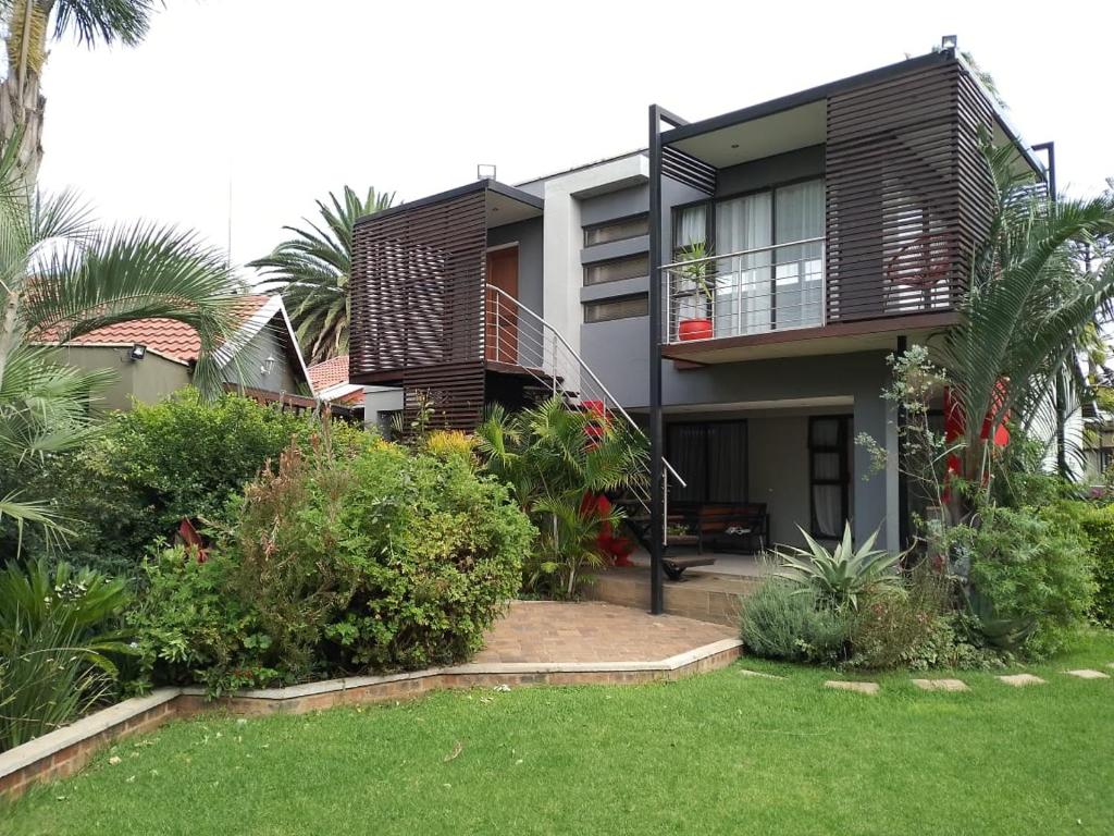 De Guest @115, Centurion