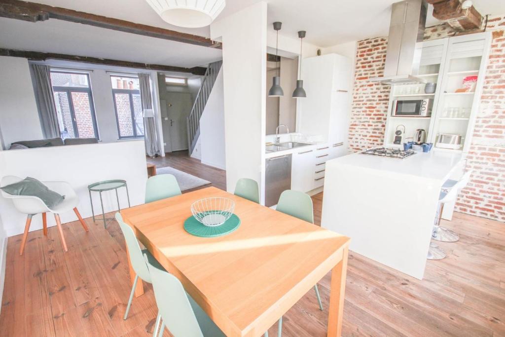 Charming 60m2 apartment, Lille