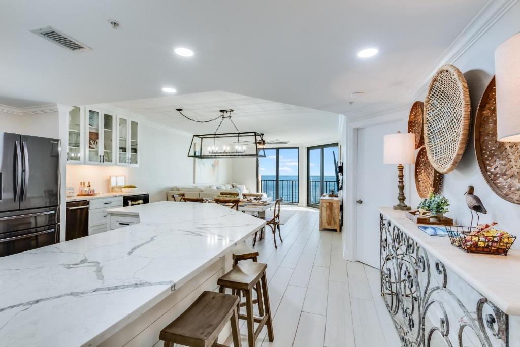 Phoenix X 1403 condo, Orange Beach