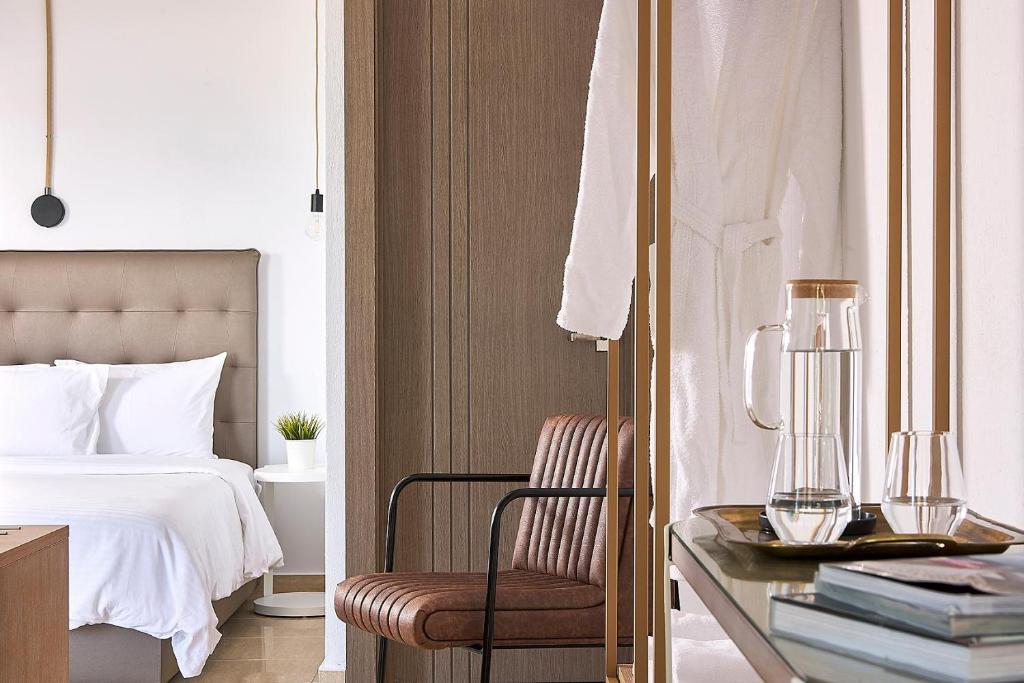 Glavas Inn Hotel — Hotel rooms in Gerakini, Central Macedonia