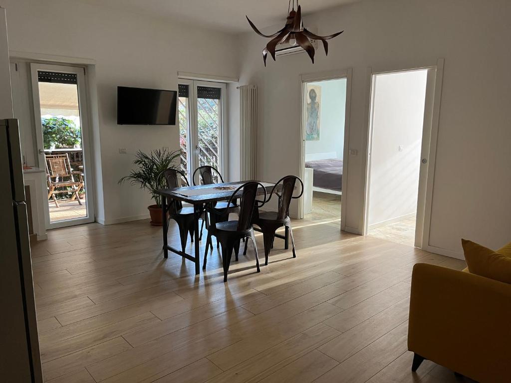Acquedotti apartment with garden - 4
