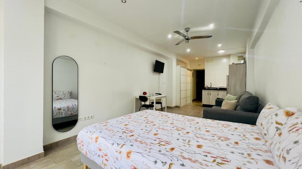 Central Beach & Pool Studio - South Costa, Nerja - 4