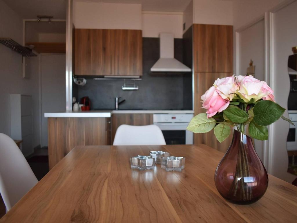 Charmant T2 - Exposé Sud - 4 Pers - Balcon - Parking - FR-1-580-108, Font Romeu Odeillo Via