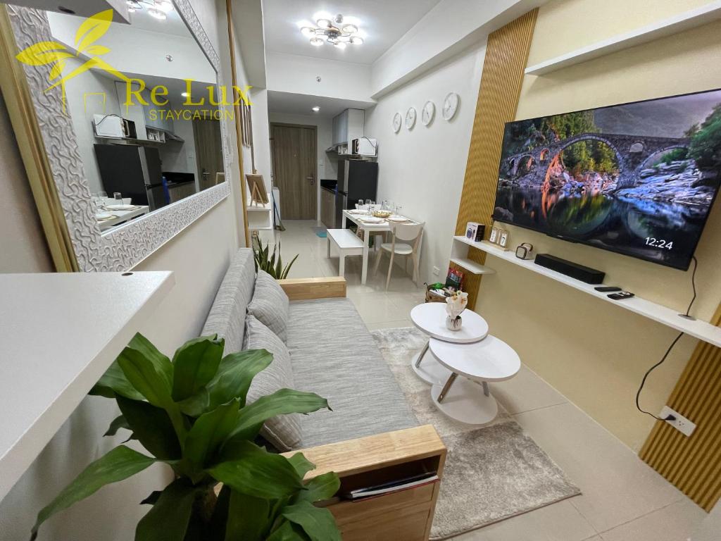 Re Lux Staycation, NEAR NAIA, Manila
