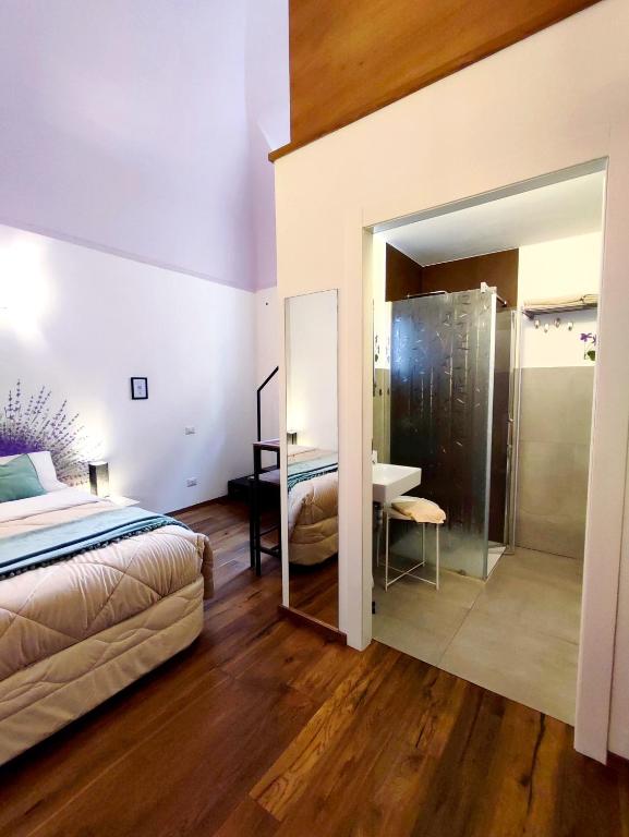 Stanza Con Bagno Privato Orvieto Centro Storico, Aria Condizionata NETFLIX Vicino al Pozzo della Cava-Affittacamere "Carvajal Rooms" - 2
