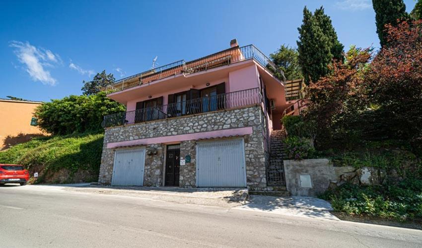 Villa Ray - 2