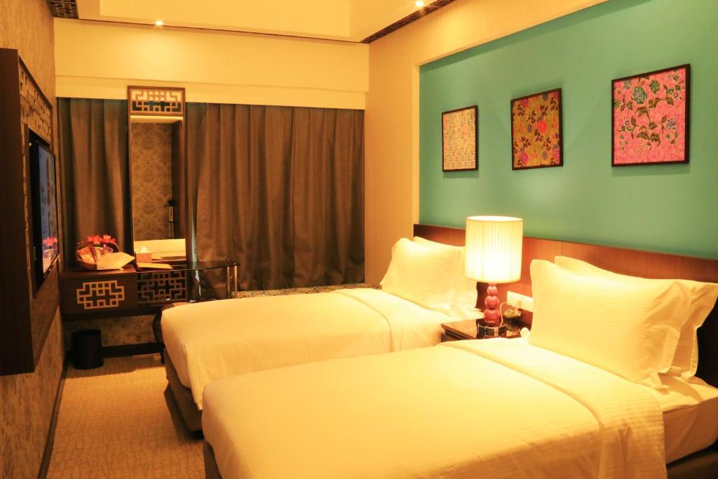 Malacca Estadia Hotel Additional