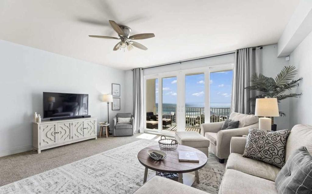 Laketown Wharf #0702, Panama City Beach