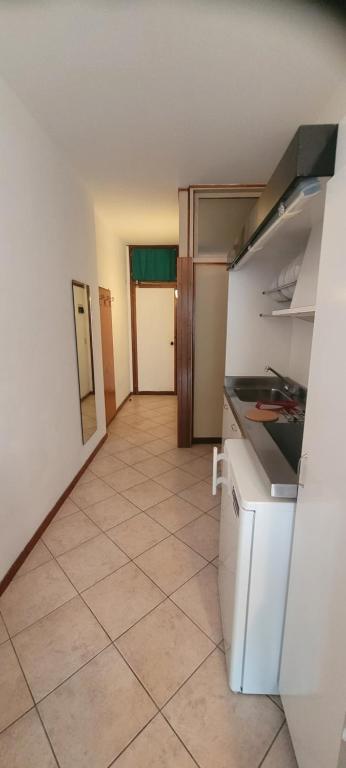 Cam 3 Apartment - 4