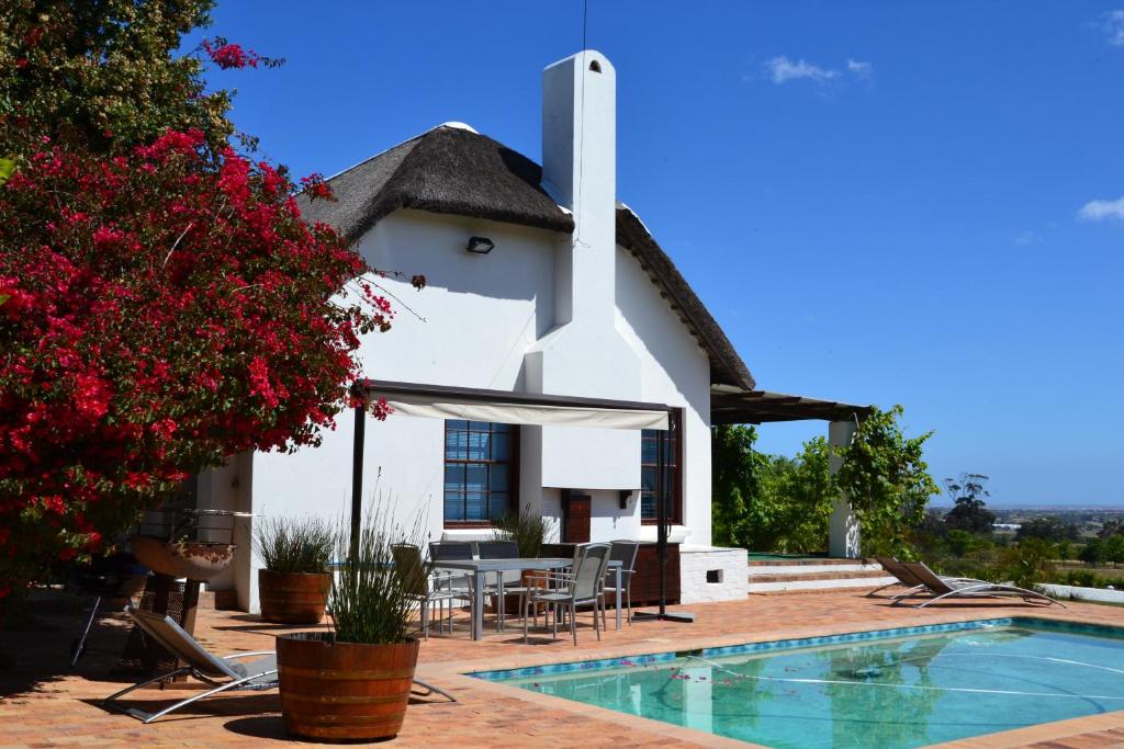 Saxenburg Wine Farm — Hotel in Cape Town