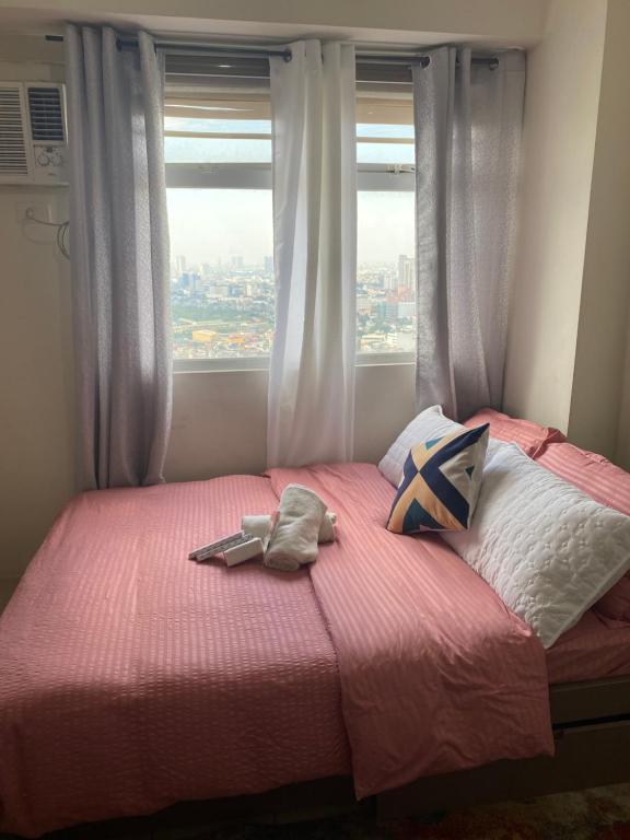 Pierrecondotel, Manila