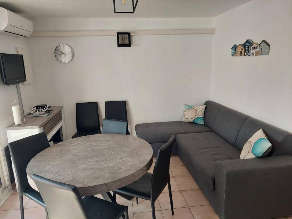 HACIENDA BEACH I Jolie villa T4 avec clim piscine Rochelongue Cap d'Agde - 4