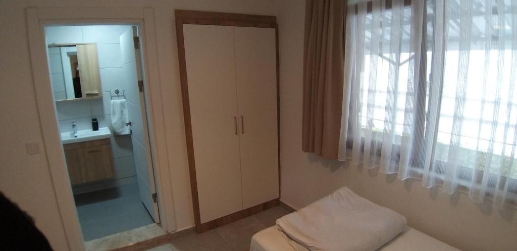 Habitació Doble Estàndard - 2 Llits amb Vista sobre el Jardí