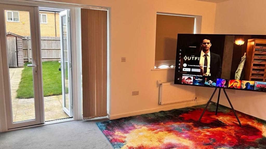 Pristine 3-Bed House in Grays