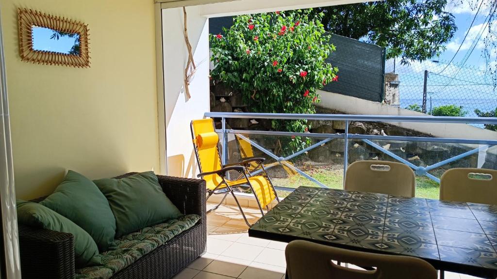 Charmant T2 petite vue mer à deux pas de la belle plage du Diamant, Le Diamant