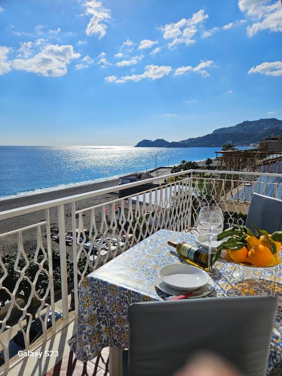 BAGLIO SUL MARE Letojanni Taormina - 4