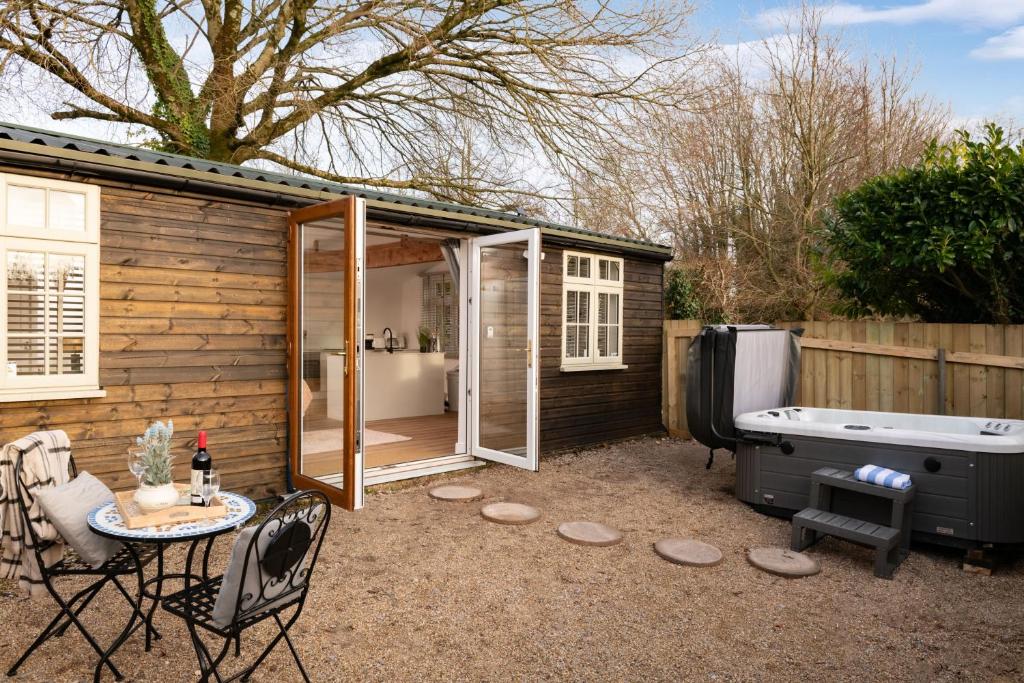 Stargaze, Blandford Forum