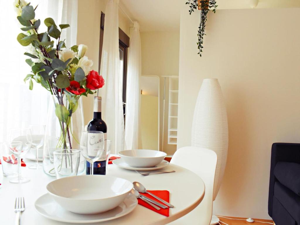 Cozy apatment just 10 mins from the City Centre - 3