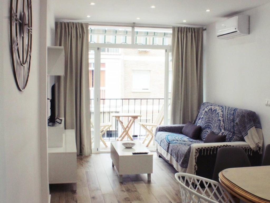 Coqueto y luminoso apartamento de tres dormitorios, Málaga