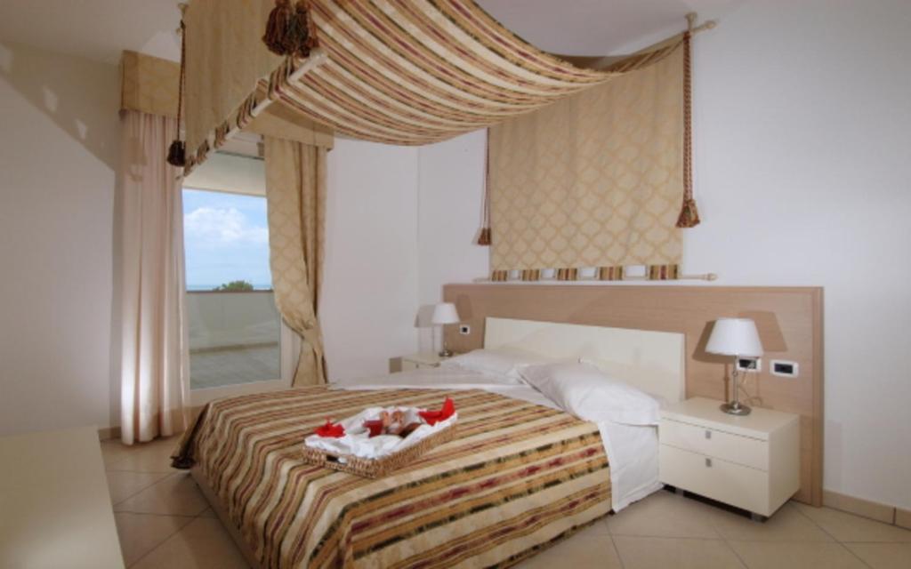 Amazing penthouse with hydro-massage - 2