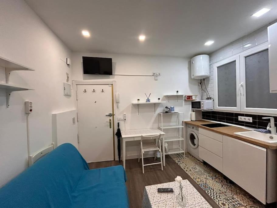 Centrally located flat in Madrid M80.8, Мадрид