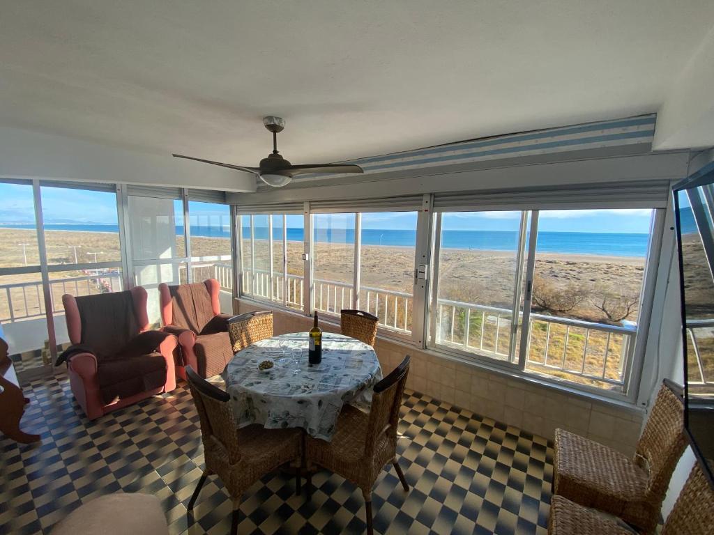 Primera línea de playa, Valencie