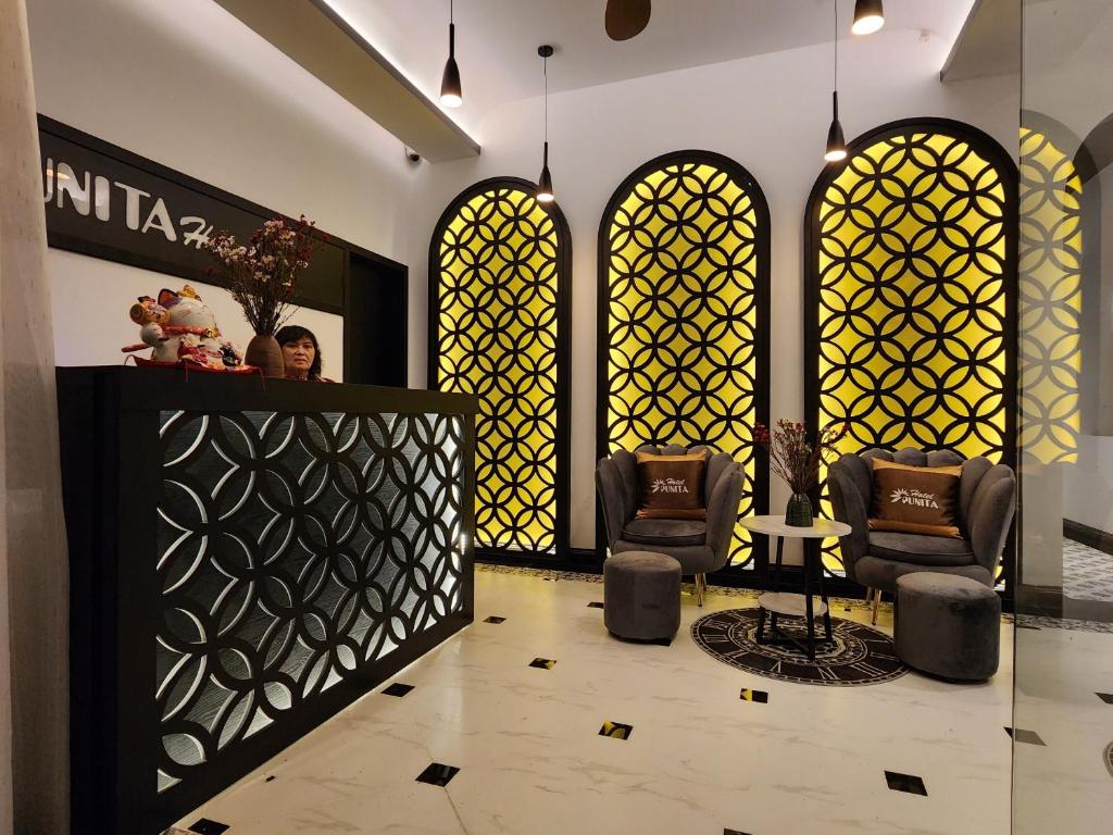 Punita Hotel