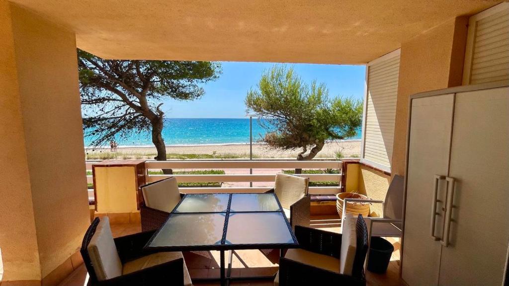MEDDAYS APARTAMENTO GUARDAMAR FRONTAL AL MAR - 2