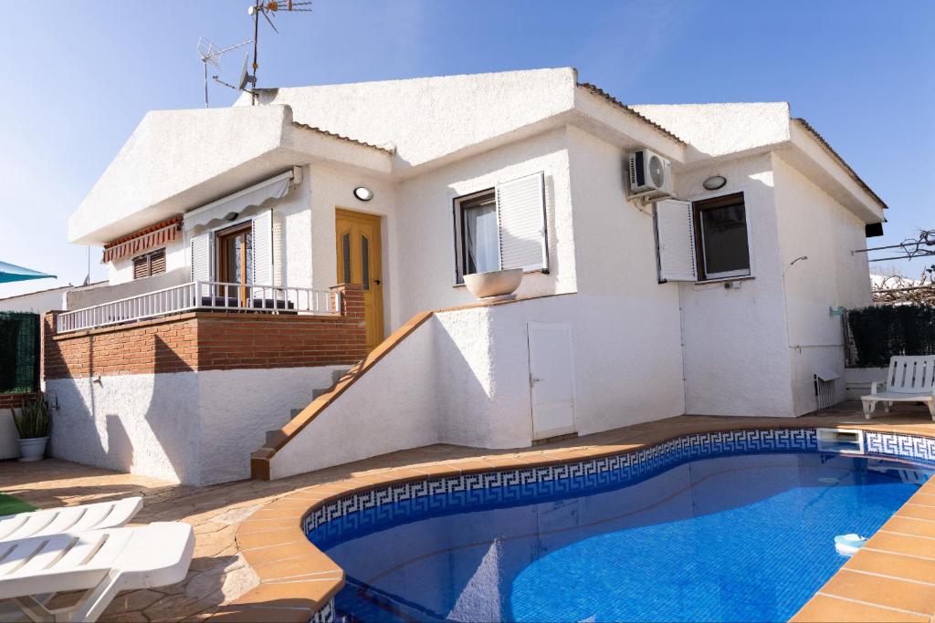 CAMINS - Casa en Riumar con piscina privada, Riumar