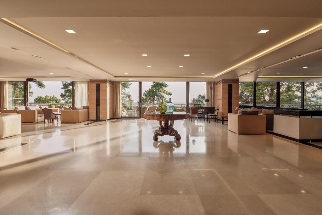 Lobby, White Rocks Hotel Kefalonia in Kefalonia