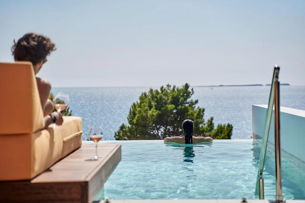 White Rocks Hotel Kefalonia，位于拉瑟的酒店