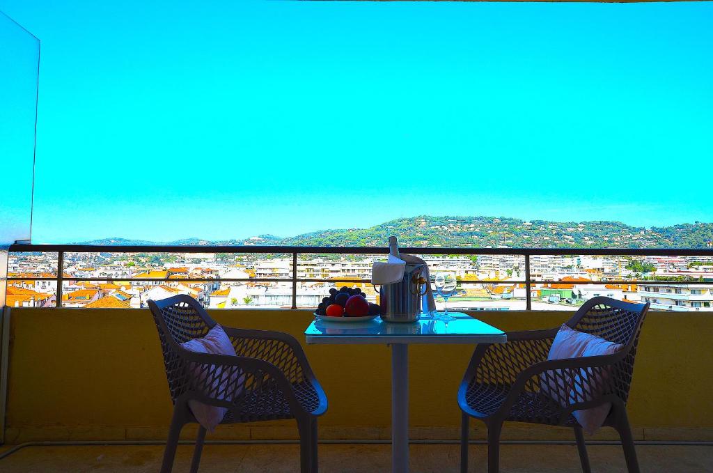 Studio Cannes Grand Hôtel Ibis avec Terrasse - 3