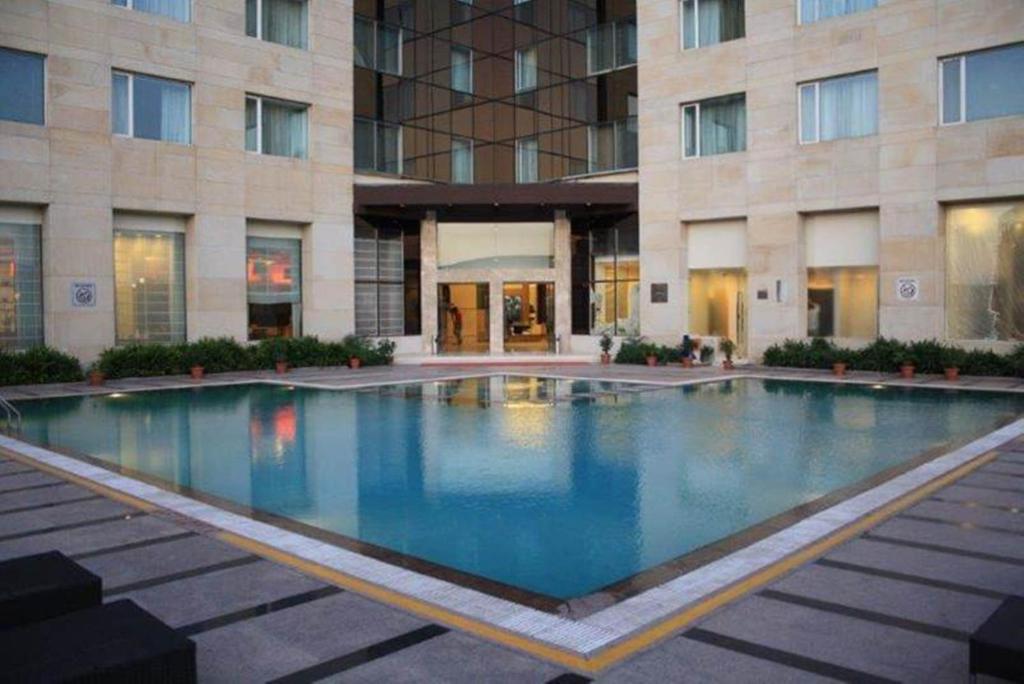 Swimming pool, Fortune Park Orange, Sidhrawali, Gurugram - Member ITC Hotels' Group in Rewari