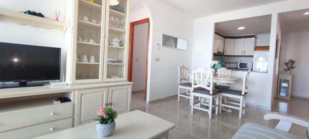 Baix Maestrat - Apartamento en 1ª línea de playa - 5